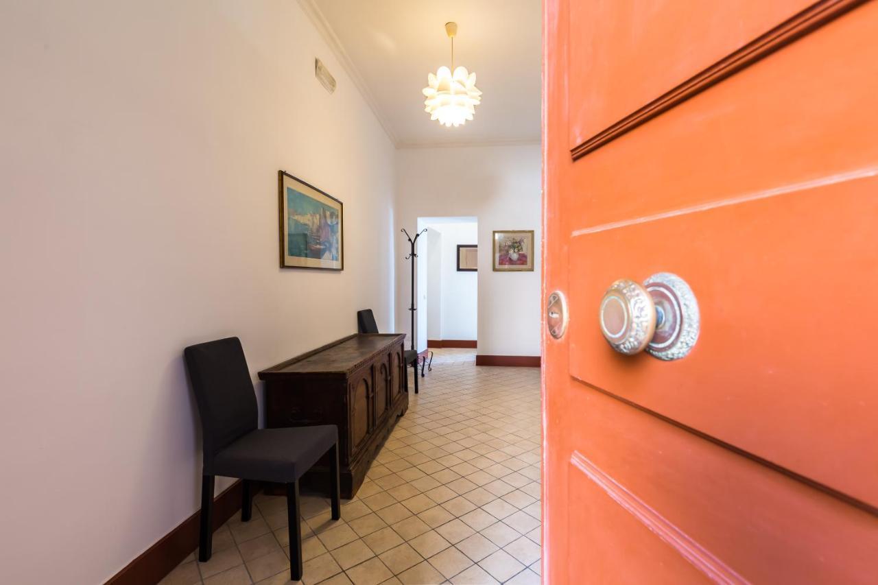 Lopez 20 A Big Family Apartment By Napoliapartments Екстер'єр фото