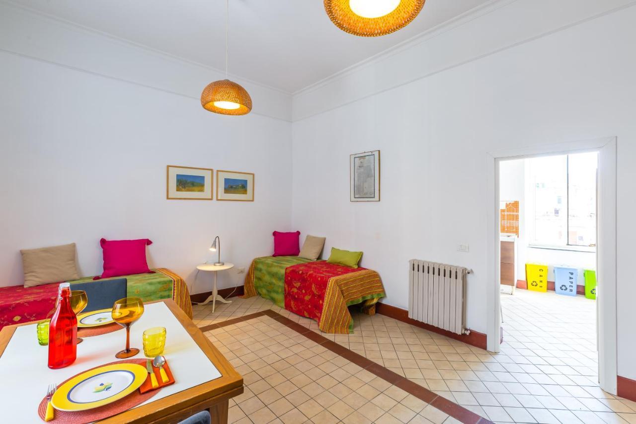 Lopez 20 A Big Family Apartment By Napoliapartments Екстер'єр фото